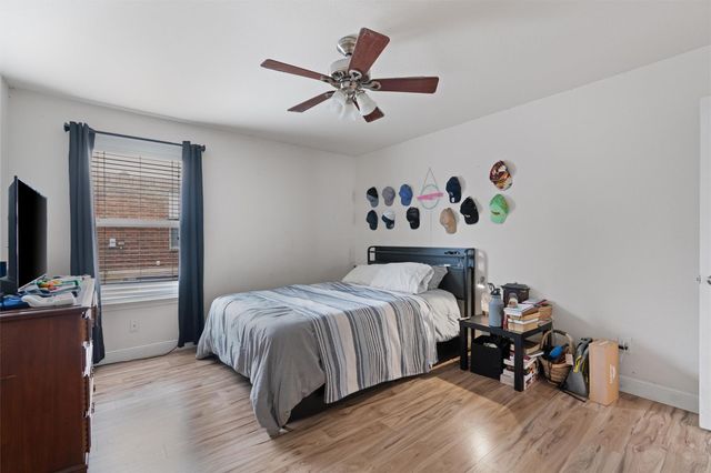 208 Banner Ave, Leander, TX 78641