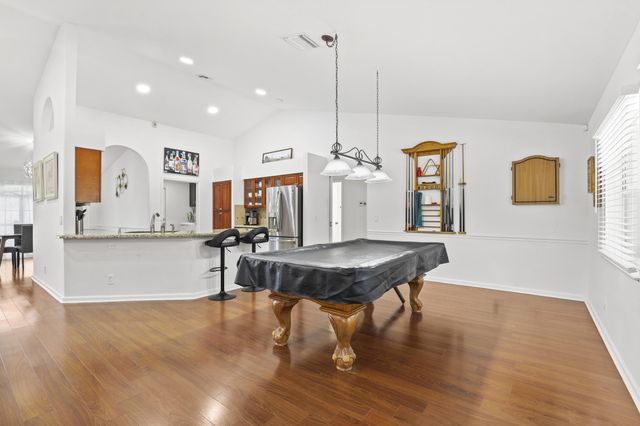 13885 Sheffield Street, Wellington, FL 33414