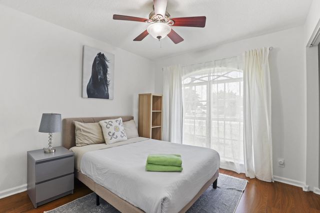 13885 Sheffield Street, Wellington, FL 33414