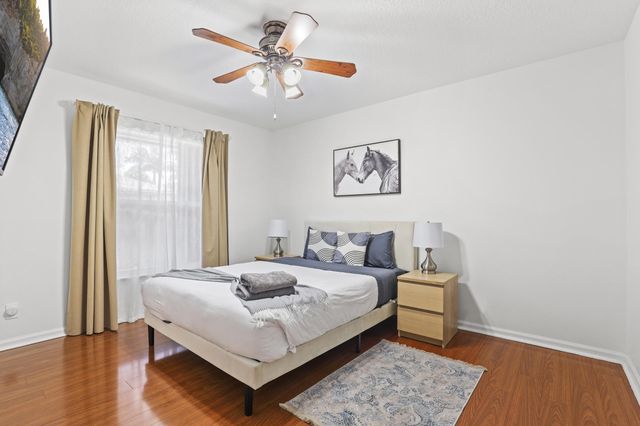 13885 Sheffield Street, Wellington, FL 33414