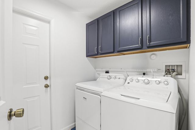 13885 Sheffield Street, Wellington, FL 33414