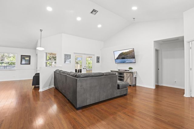 13885 Sheffield Street, Wellington, FL 33414