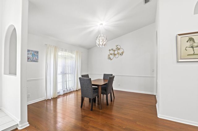 13885 Sheffield Street, Wellington, FL 33414