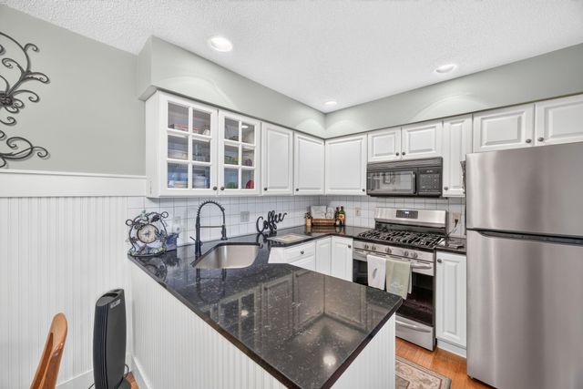 9538 7 Mile Road 1, Morton Twp, MI 49346
