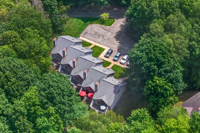 9538 7 Mile Road 1, Morton Twp, MI 49346