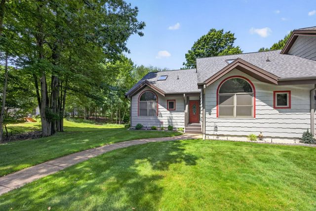 9538 7 Mile Road 1, Morton Twp, MI 49346