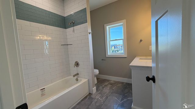 8551 Grafton Road, Frenchtown Twp, MI 48166
