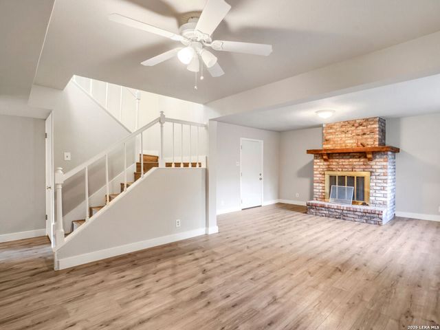 231 MEADOW PATH DR, San Antonio, TX 78227