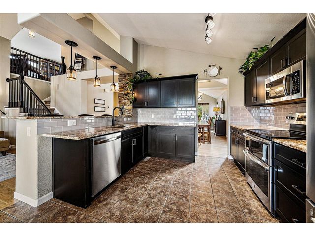 1895 Rough Ct, Castle Rock, CO 80109