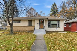 5121 Aldrich Avenue N, Minneapolis, MN 55430