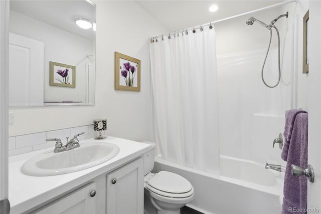 3650 S Federal Boulevard, Englewood, CO 80110