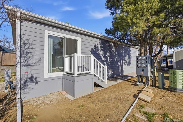 3650 S Federal Boulevard, Englewood, CO 80110