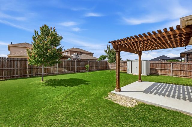 10325 Lastrup Drive, Fort Worth, TX 76177