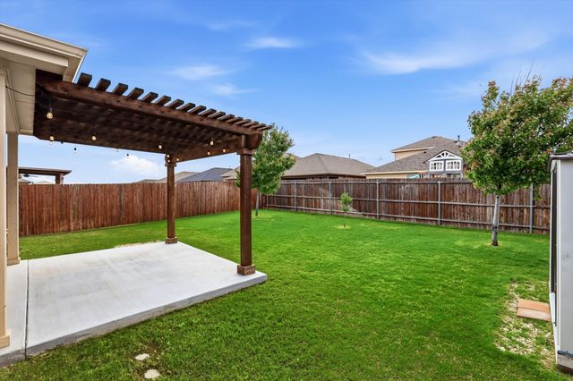 10325 Lastrup Drive, Fort Worth, TX 76177