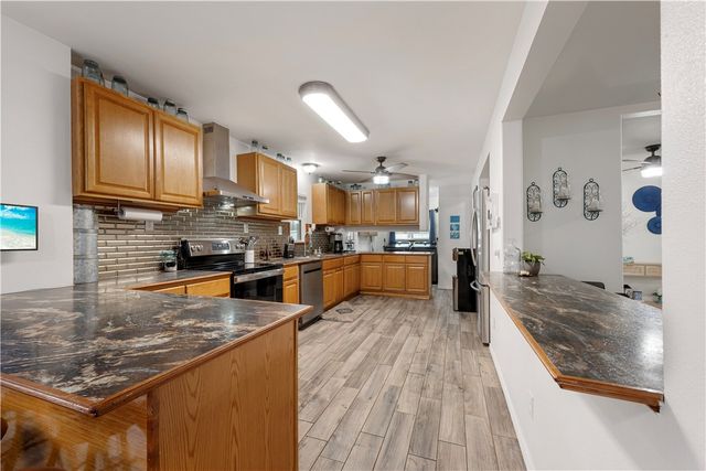 871 State Highway 188, Aransas Pass, TX 78336
