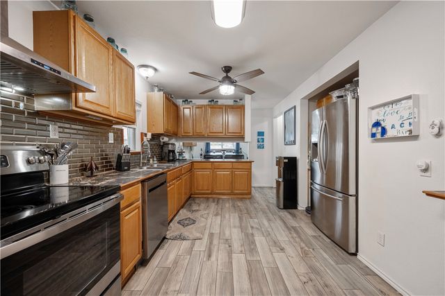 871 State Highway 188, Aransas Pass, TX 78336