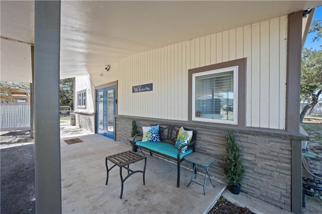 871 State Highway 188, Aransas Pass, TX 78336