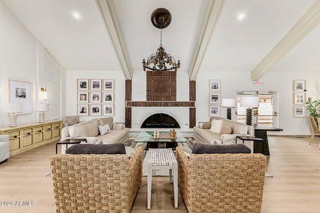 5760 N SCOTTSDALE Road, Paradise Valley, AZ 85253