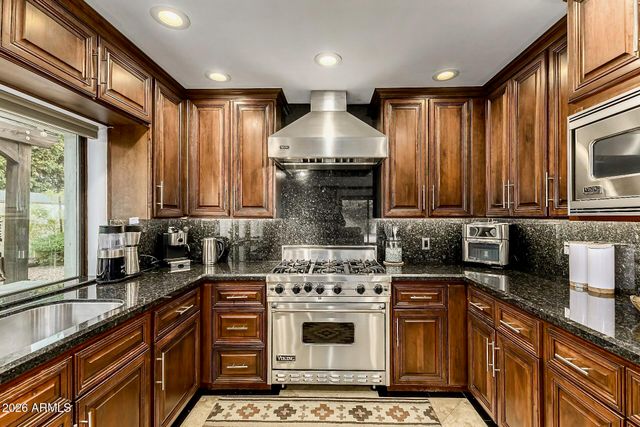 5760 N SCOTTSDALE Road, Paradise Valley, AZ 85253