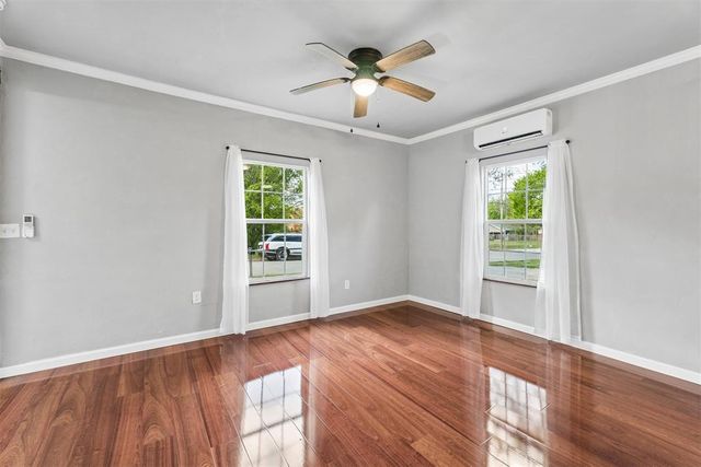 515 E Oakland Street, Shawnee, OK 74801