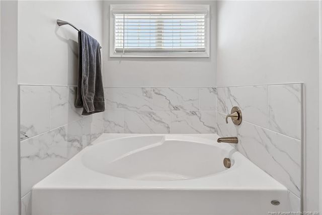 4259 Dock View Road, Fayetteville, NC 28306