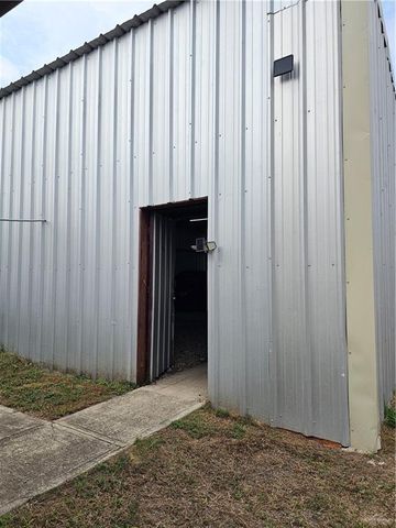 315 N Los Cerritos Circle, Edinburg, TX 78541