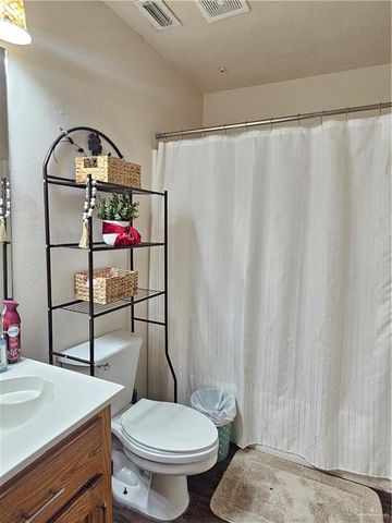 315 N Los Cerritos Circle, Edinburg, TX 78541