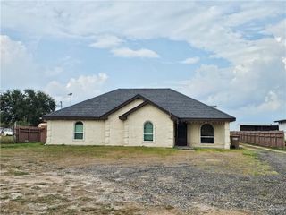 315 N Los Cerritos Circle, Edinburg, TX 78541