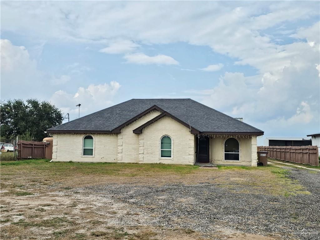 315 N Los Cerritos Circle, Edinburg, TX 78541