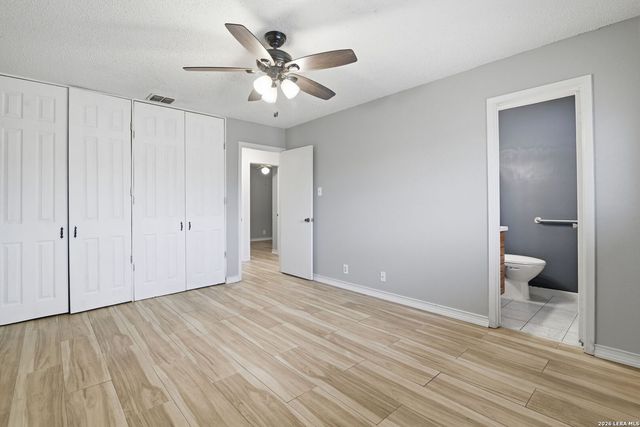 10550 Kinderhook Dr, San Antonio, TX 78245
