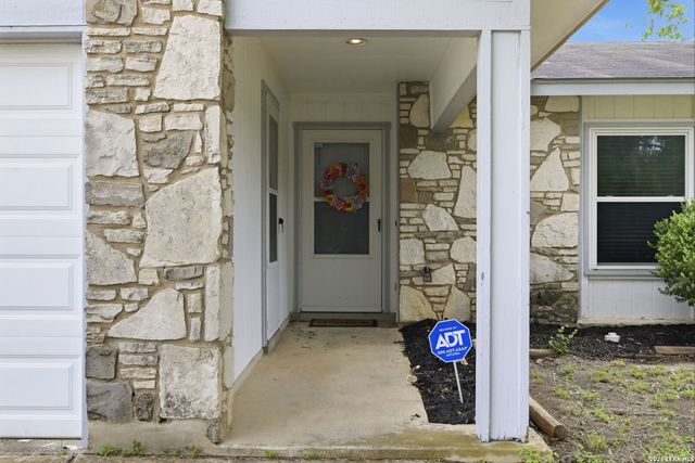 10550 Kinderhook Dr, San Antonio, TX 78245