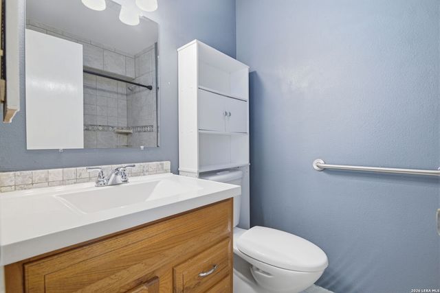 10550 Kinderhook Dr, San Antonio, TX 78245
