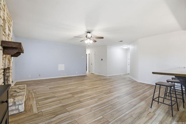 10550 Kinderhook Dr, San Antonio, TX 78245