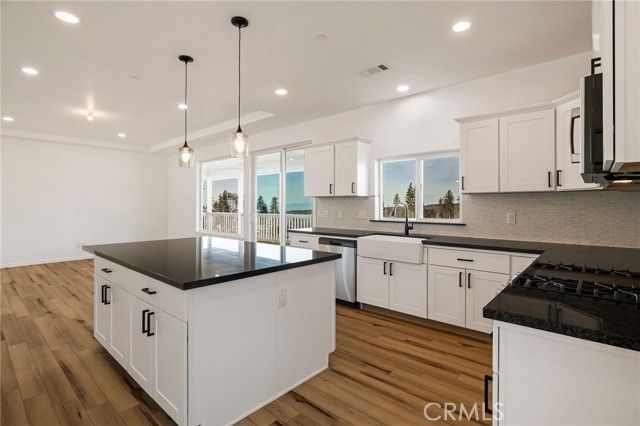 8697 Skyway, Paradise, CA 95969