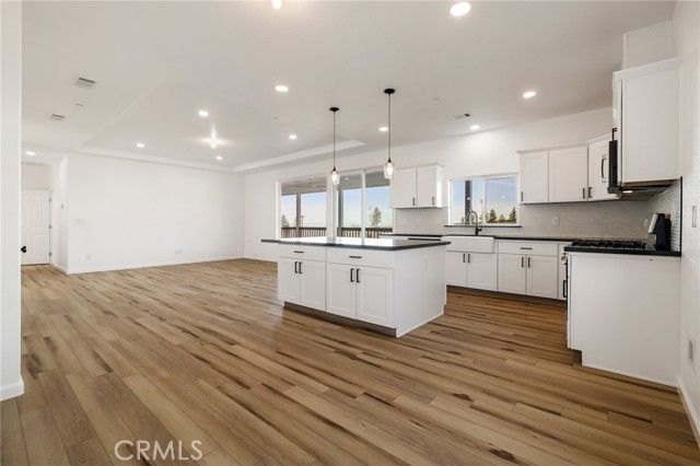 8697 Skyway, Paradise, CA 95969