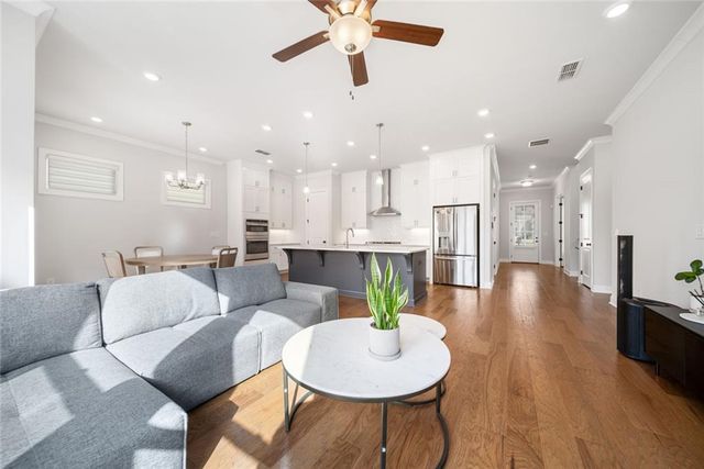 4469 Burton Bend Way, Buford, GA 30518