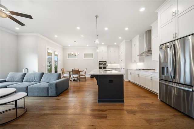 4469 Burton Bend Way, Buford, GA 30518