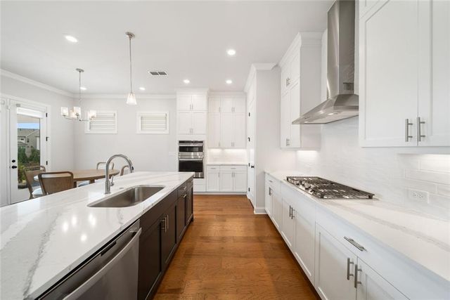 4469 Burton Bend Way, Buford, GA 30518