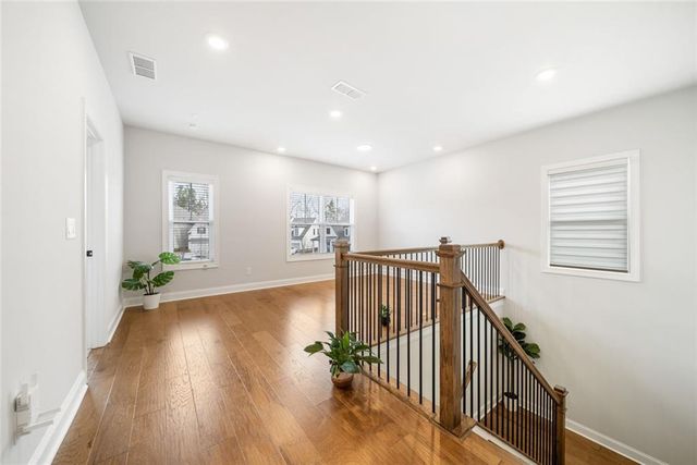 4469 Burton Bend Way, Buford, GA 30518