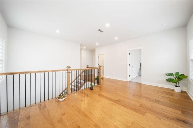 4469 Burton Bend Way, Buford, GA 30518