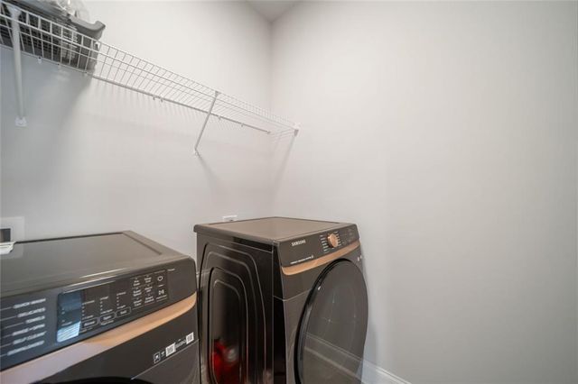 4469 Burton Bend Way, Buford, GA 30518