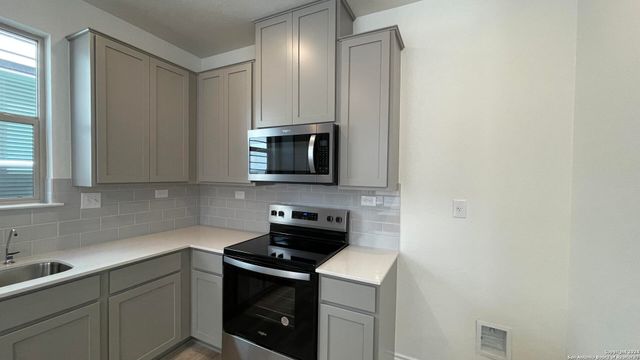 14839 Vance Jackson Rd Unit 606, San Antonio, TX 78249