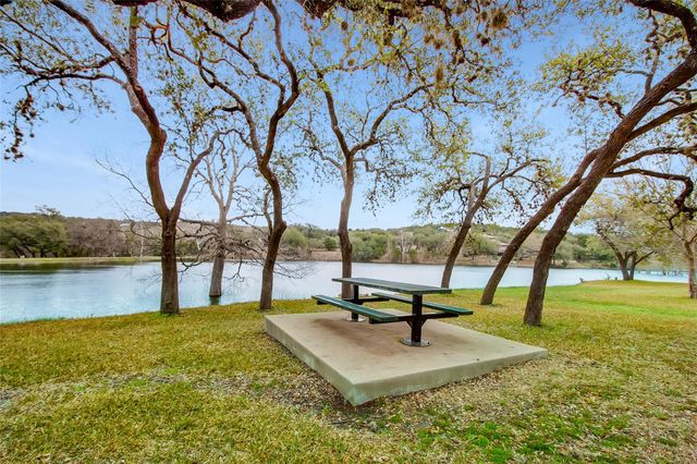22317 Briarcliff DR, Spicewood, TX 78669