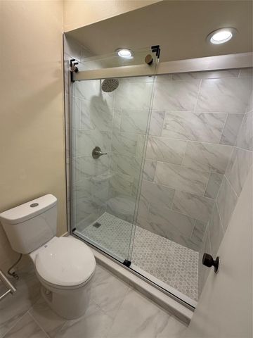 14925 SW 48th Terrace 20E, Miami, FL 33185