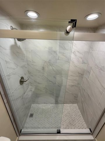 14925 SW 48th Terrace 20E, Miami, FL 33185