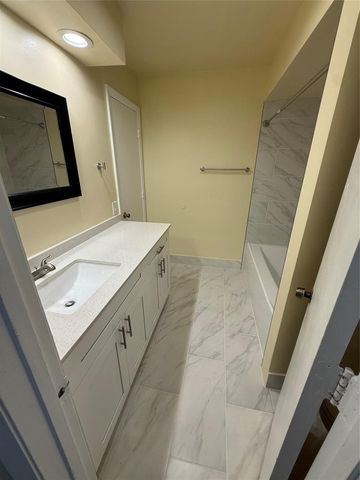 14925 SW 48th Terrace 20E, Miami, FL 33185