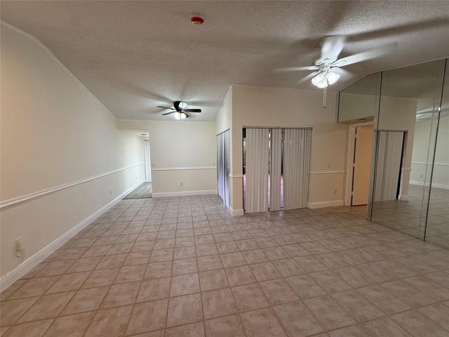 14925 SW 48th Terrace 20E, Miami, FL 33185