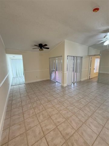 14925 SW 48th Terrace 20E, Miami, FL 33185