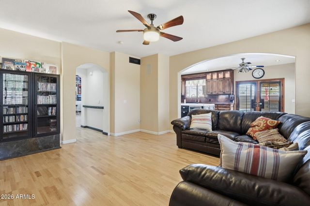 1511 N LOMA Vista, Mesa, AZ 85213