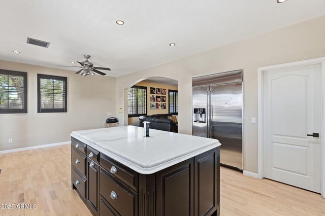 1511 N LOMA Vista, Mesa, AZ 85213